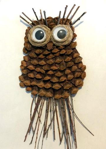 Pine Cone Owl Wall Hanging
